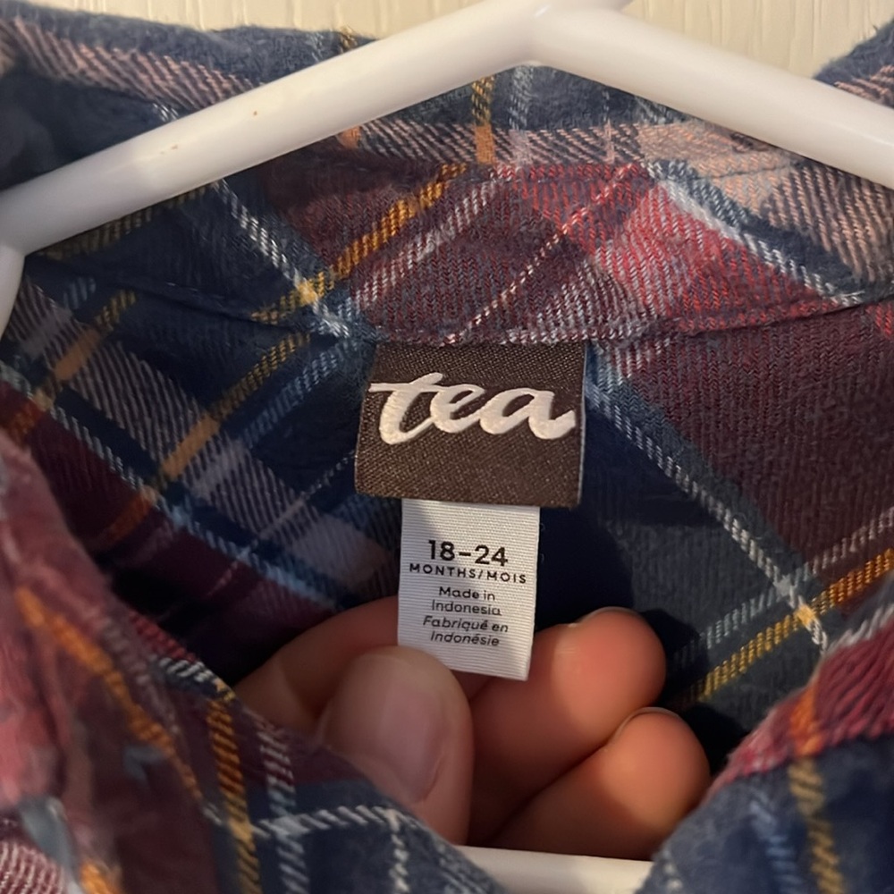 Tea Collection Flannel Button-Up - Picture 3 of 6